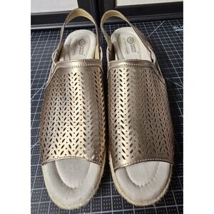 Earth Spirit women GELRON‎ cushion wedge sandals gold faux leather US Sz 10